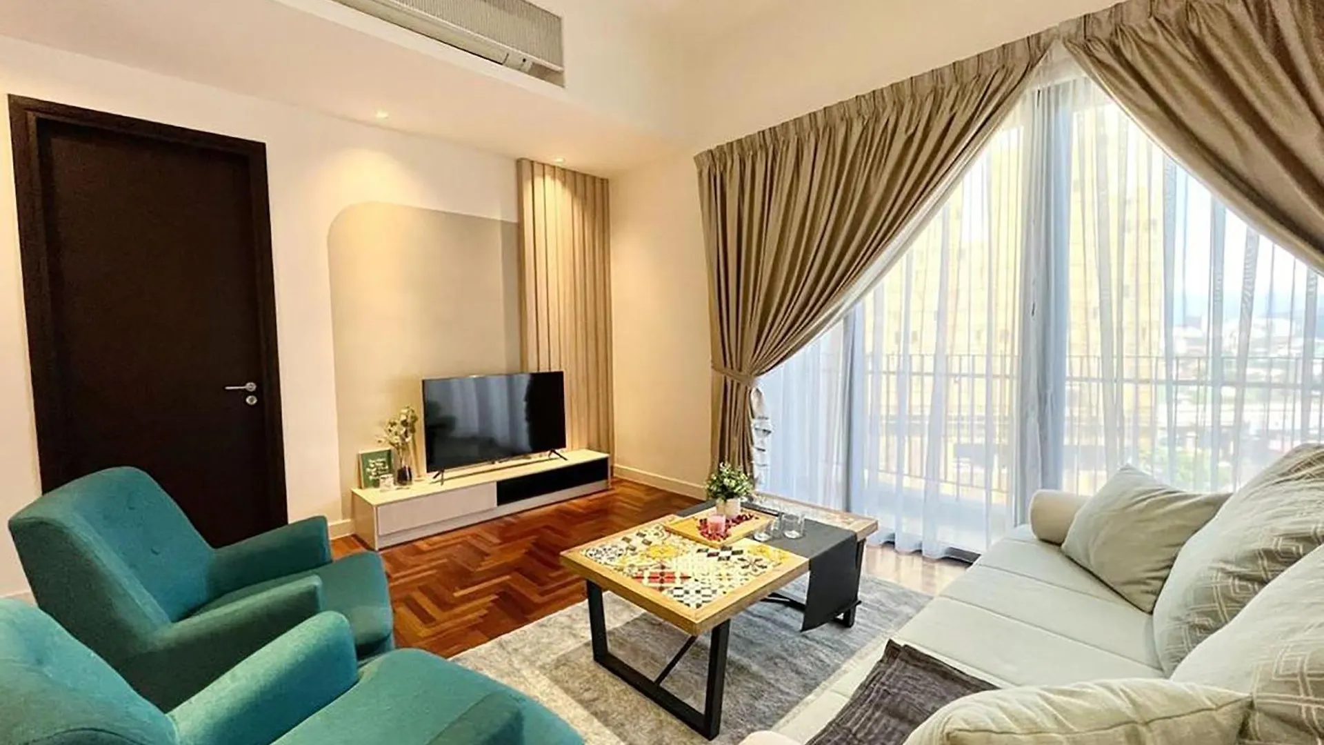 The Mews Residence Twin Towers Kuala Lumpur Apartment